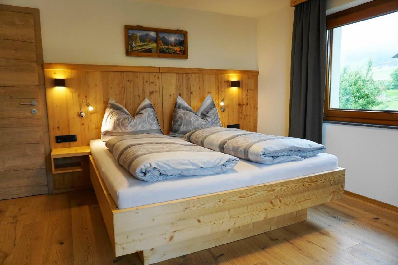 Huaberhof Weerberg Villa Kamer foto